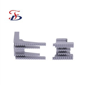 Four Needle Six Thread Feed Dog